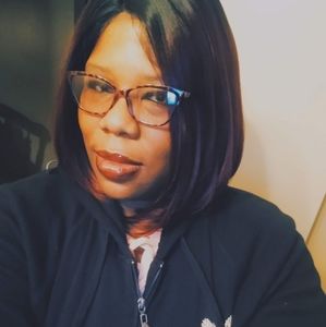 Meet your Posher, Serena